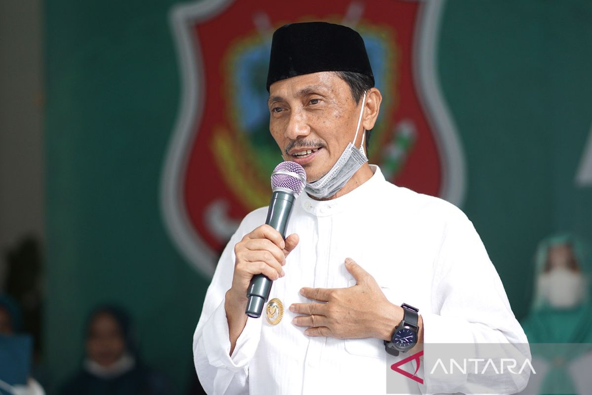 Bupati Gorontalo minta masyarakat melaksanakan gerakan hidup sehat