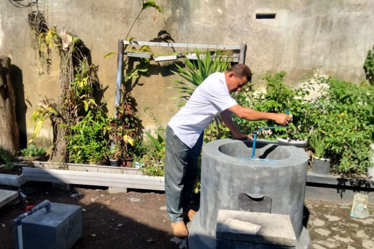 Keluarga Penerima Manfaat  Mataram olah sampah 1,8 ton jadi biogas