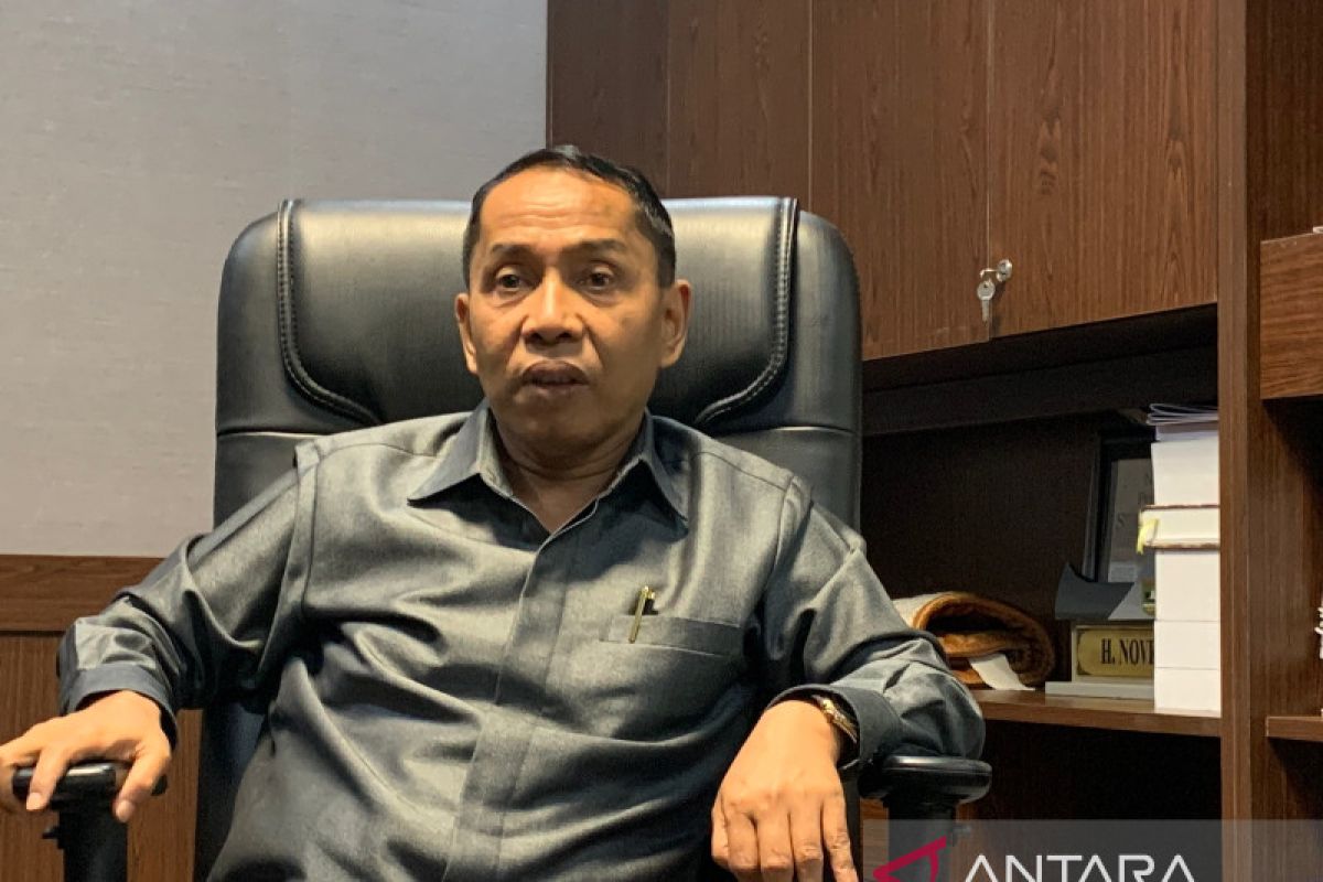 Nofrizon minta kasus pembangunan Gedung Budaya yang mangkrak  tetap diusut