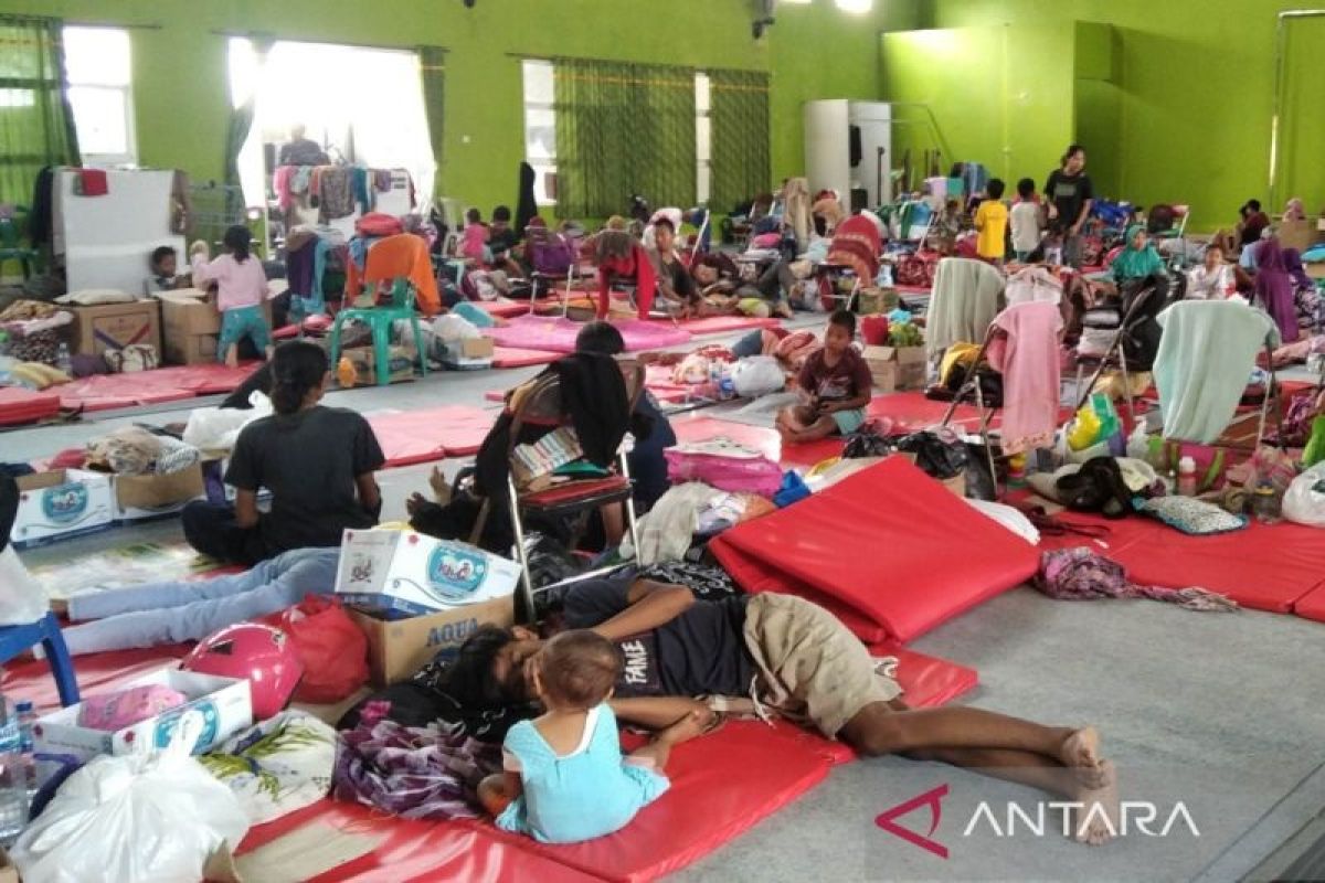 Jumlah pengungsi akibat banjir di Kabupaten Kudus bertambah menjadi 1.076 jiwa