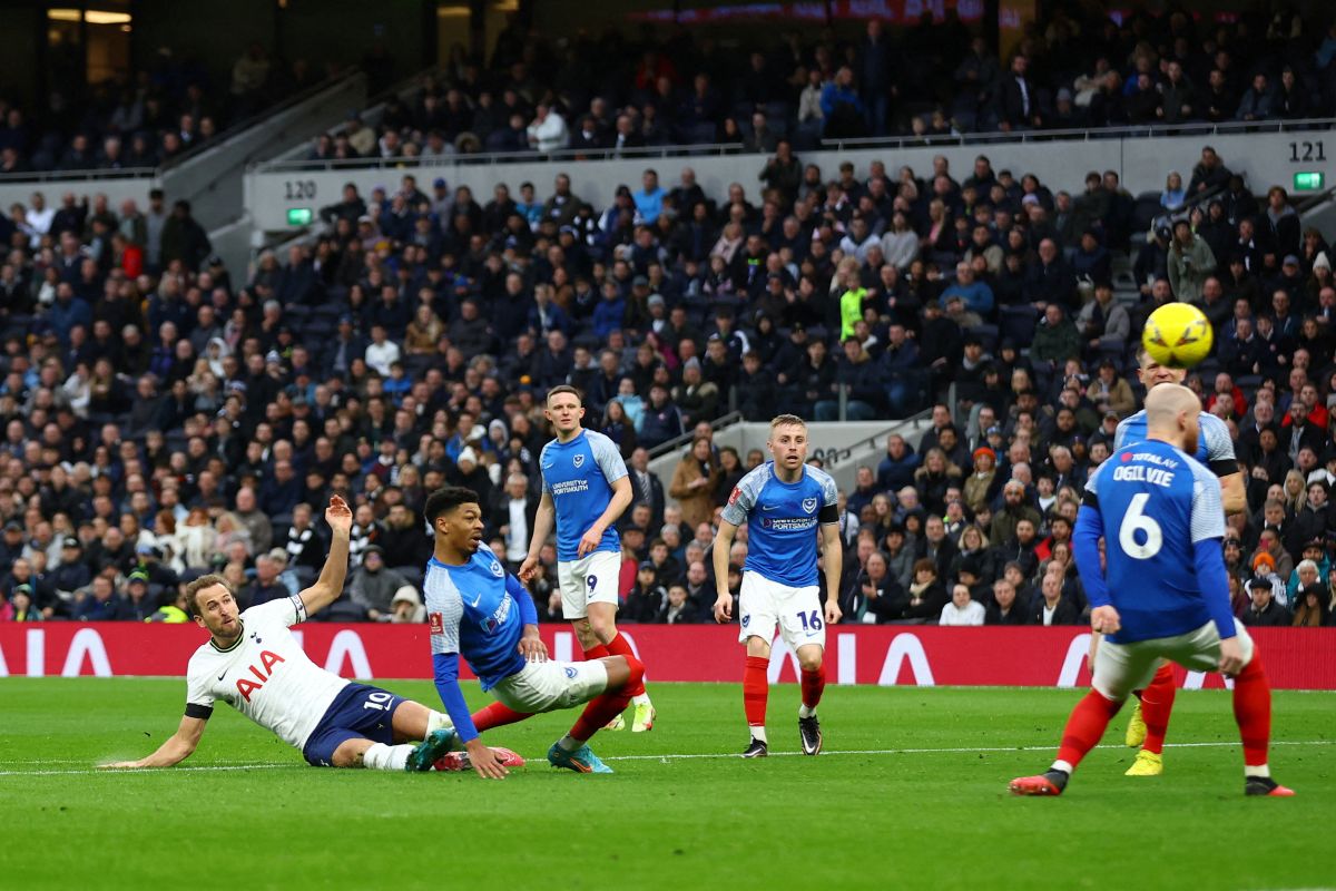 Tottenham melaju ke babak selanjutnya usai menang 1-0 atas Portsmouth