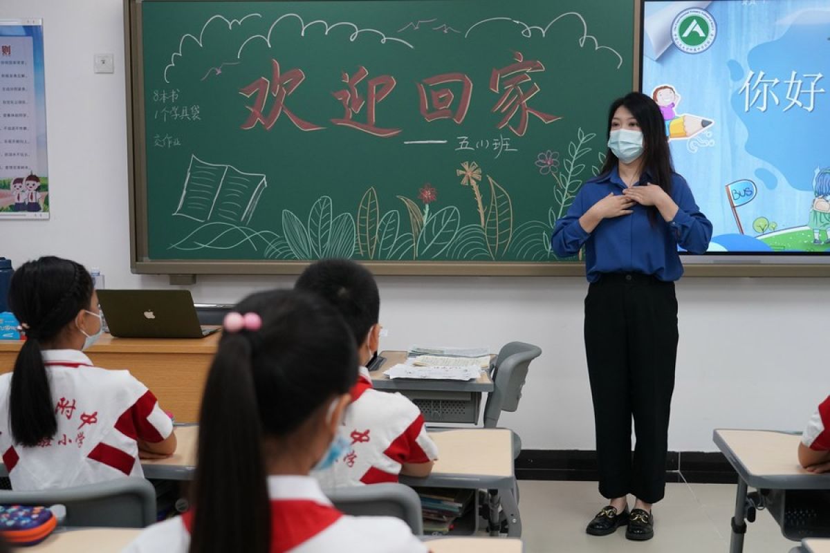 Beijing optimalkan kebijakan respons COVID di sekolah