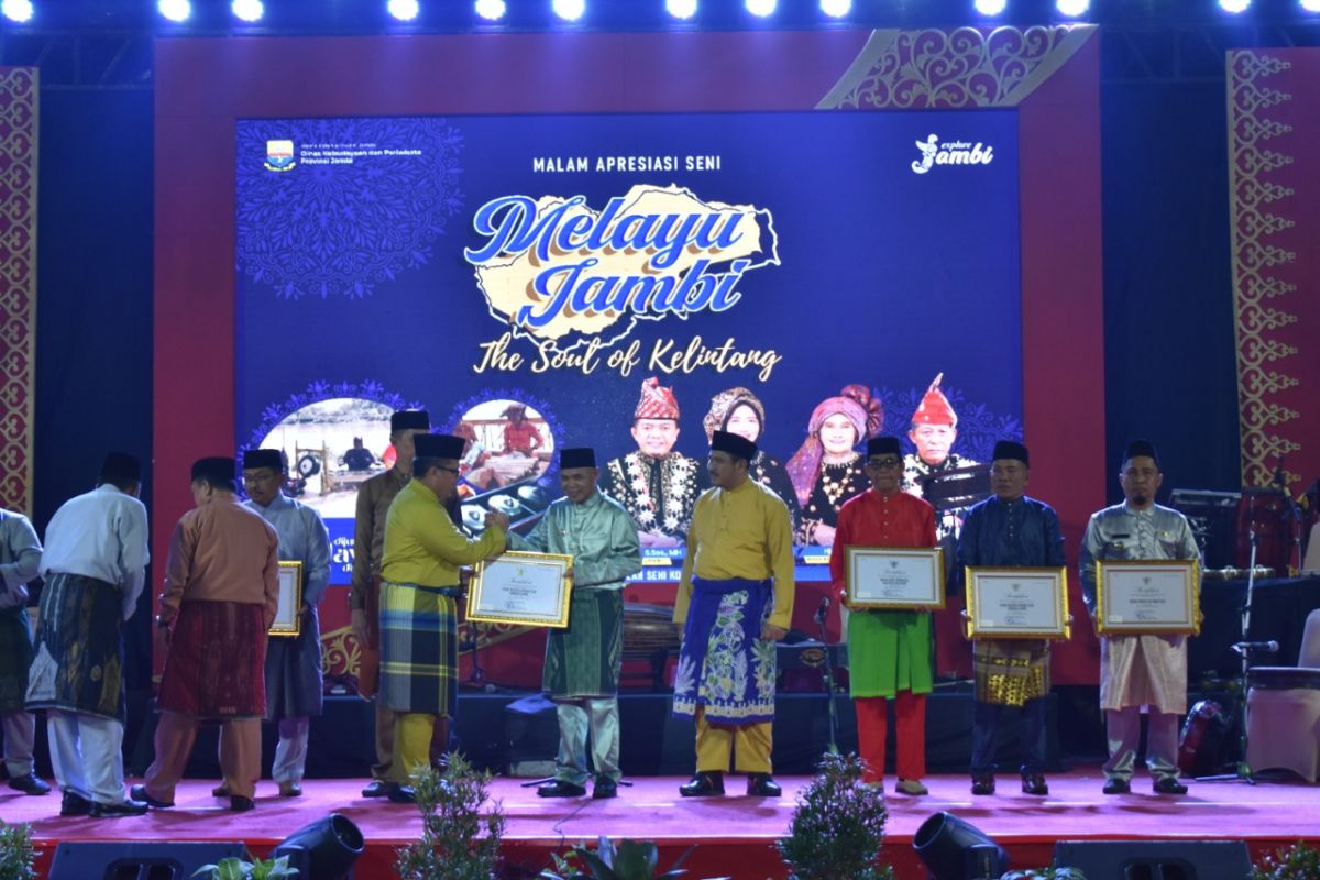 Pangdam II/Sriwijaya mengajak pemuda kembangkan budaya Jambi