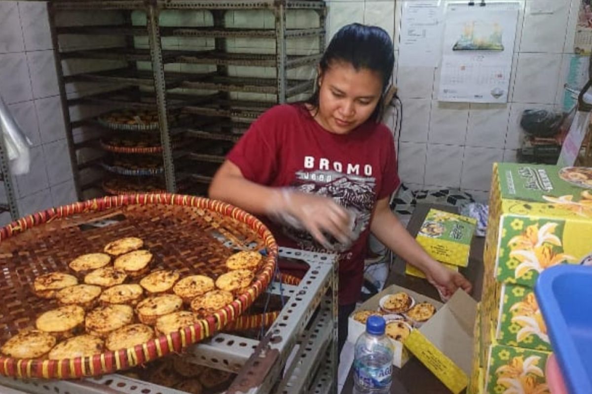 Lembut, lumernya kue lumpur Sidoarjo, jujugan para artis