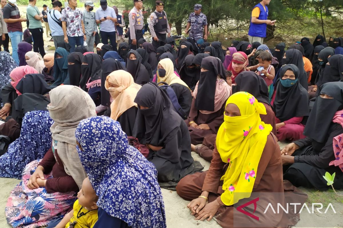 Dari 184 warga Rohingya di Aceh Besar, satu orang sedang hamil