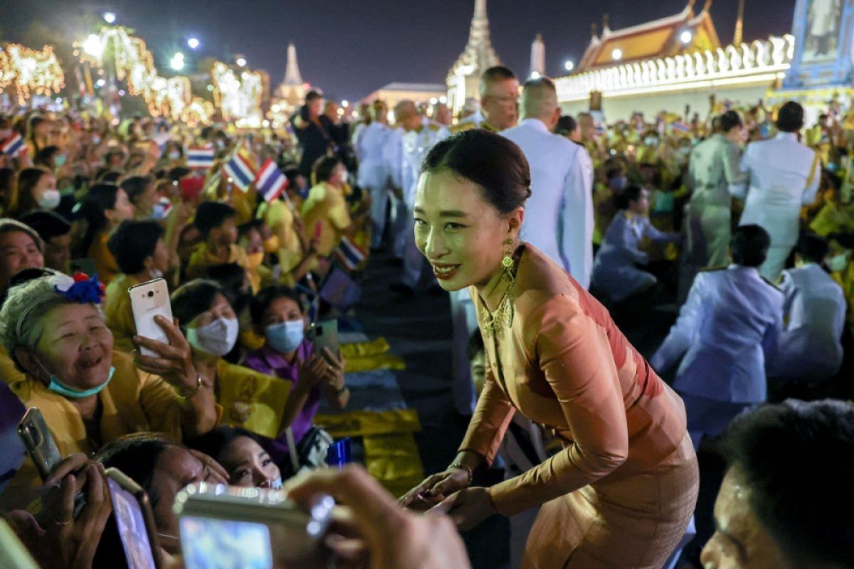 Putri Raja Thailand belum sadarkan diri lebih dari tiga pekan
