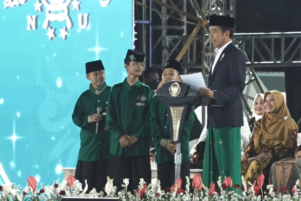 Jokowi apresiasi sejumlah penampil Festival Tradisi Islam Nusantara