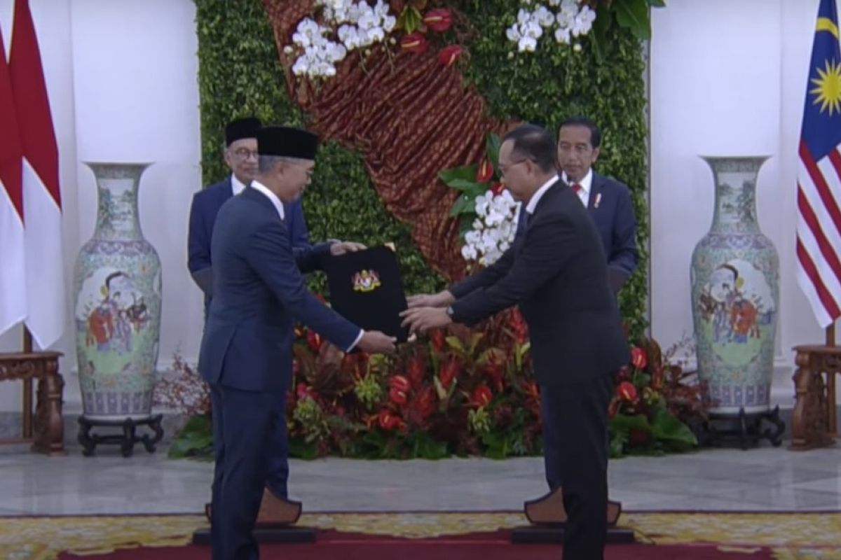 Presiden Jokowi dan PM Malaysia saksikan serah terima LoI KN Nusantara