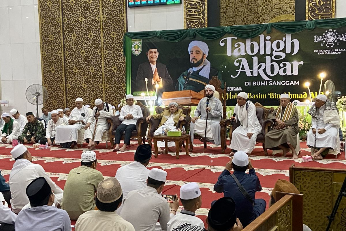 Tabligh Akbar di Balangan hadirkan Al-Habib Basim bin Ahmad Al-Athos