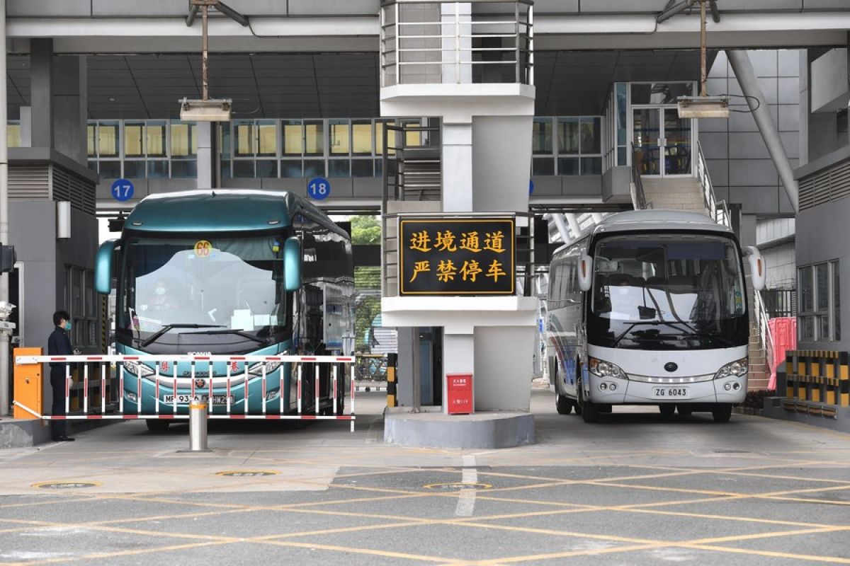 Perjalanan normal antara China Daratan-Hong Kong kembali dilanjutkan