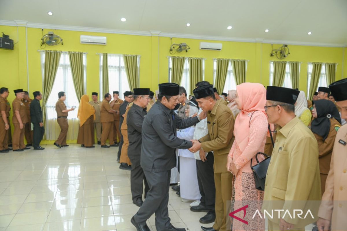 Wali Kota Padang Sidempuan lantik sejumlah pejabat eselon II