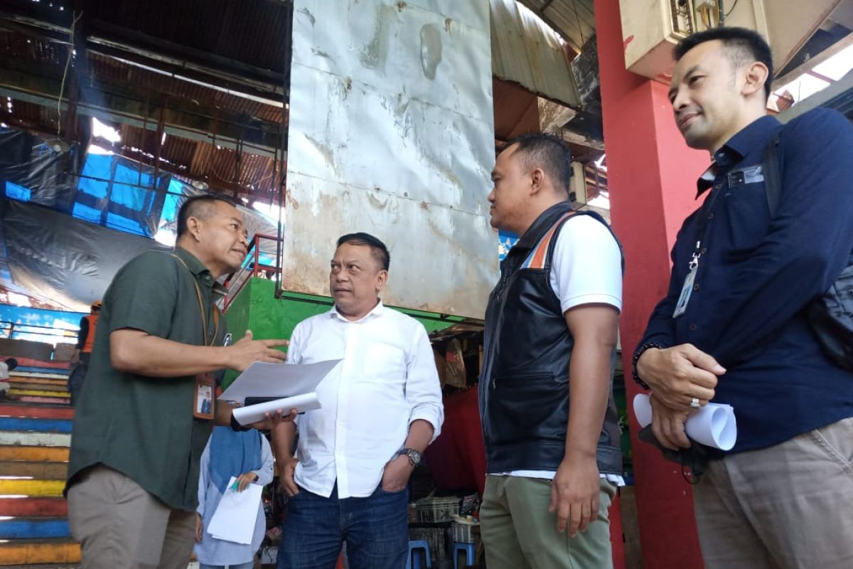 Kondisi memprihatinkan, Pasar Kembang Surabaya direvitalisasi usai kebakaran 2021
