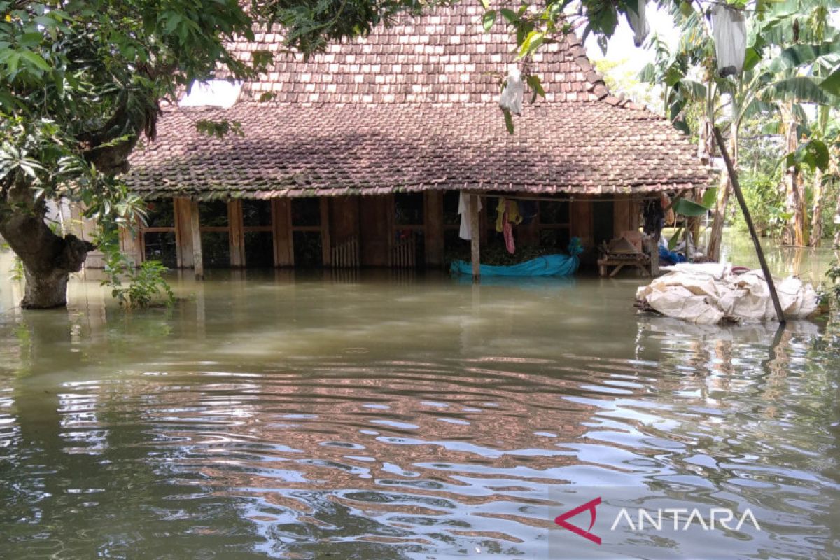 Genangan banjir di Kabupaten Pati semakin bertambah