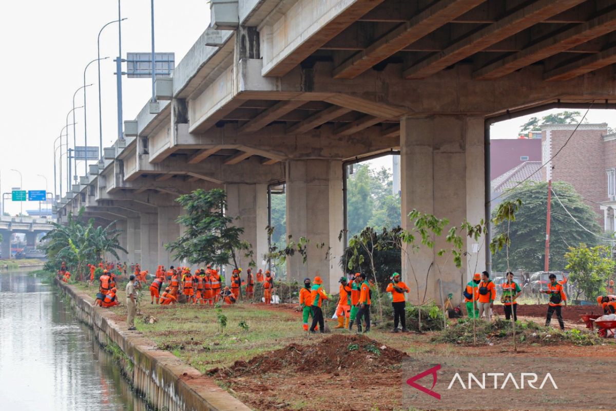 Pemprov DKI tata kolong tol Becakayu untuk jaga mutu air baku  Jakarta