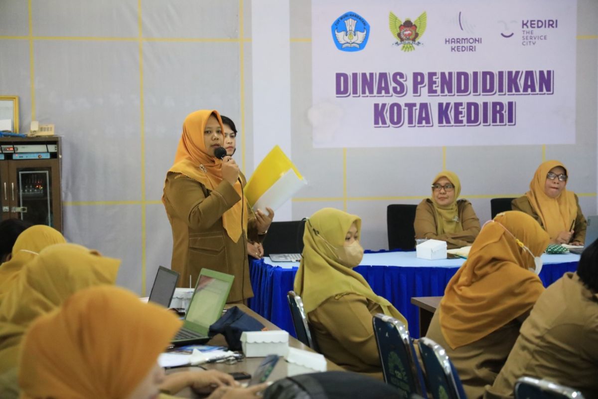 Dindik Kota Kediri ingatkan tugas kepala sekolah tak mudah