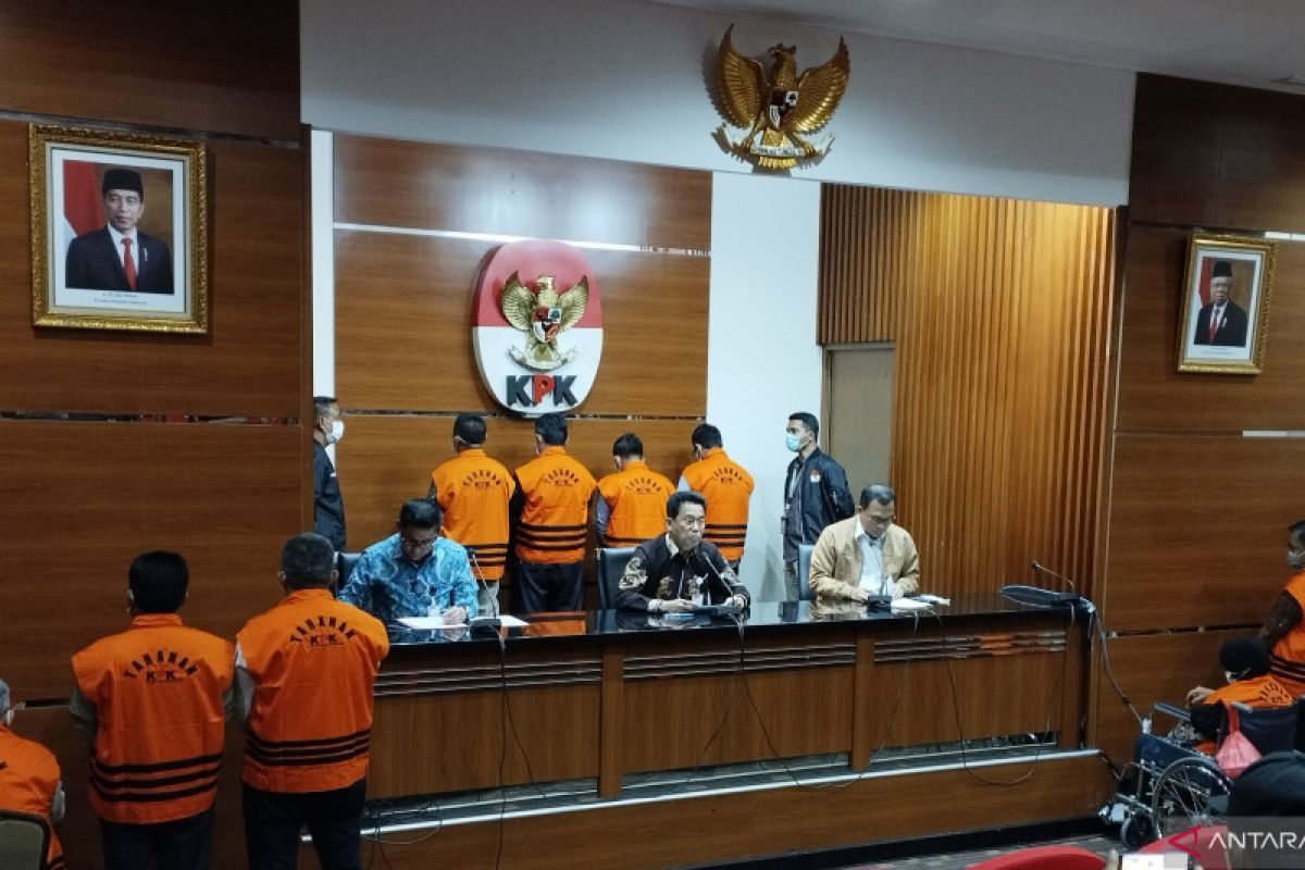 KPK umumkan 28 eks anggota DPRD Jambi tersangka suap pengesahan RAPBD