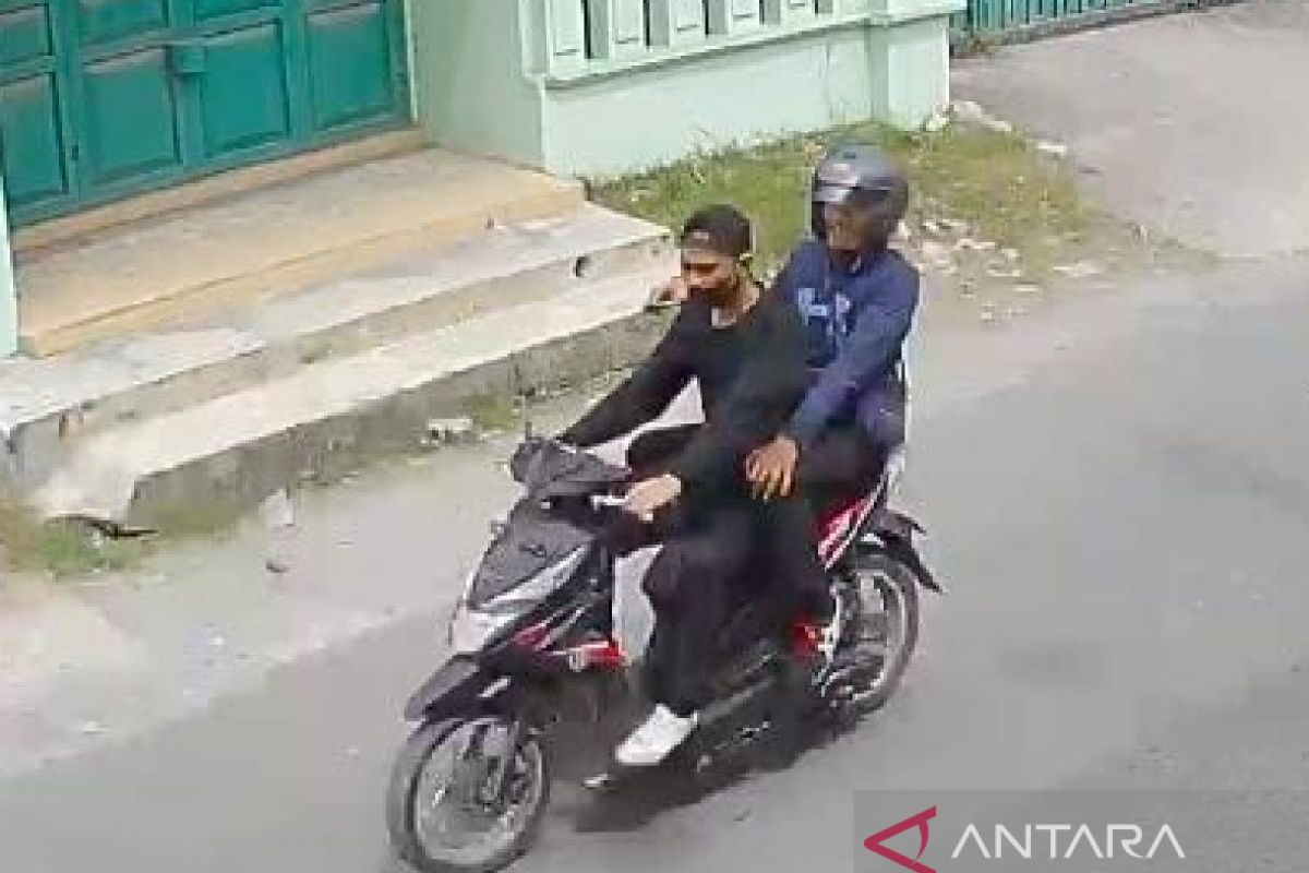 Beraksi siang bolong, dua pria berhasil curi motor di Medan Marelan