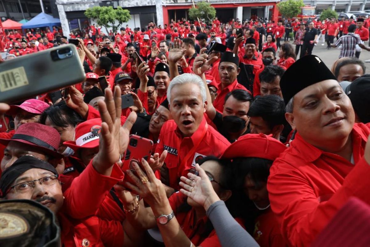 Gubernur Jawa Tengah Ganjar Pranowo diteriaki "Presiden" di arena HUT Ke-50 PDIP