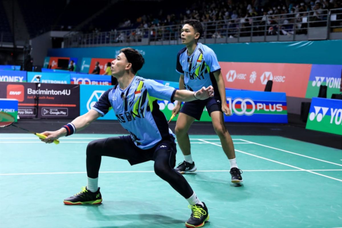 Fajar/Rian melaju ke perempat final Malaysia Open 2023 dengan berjuang keras