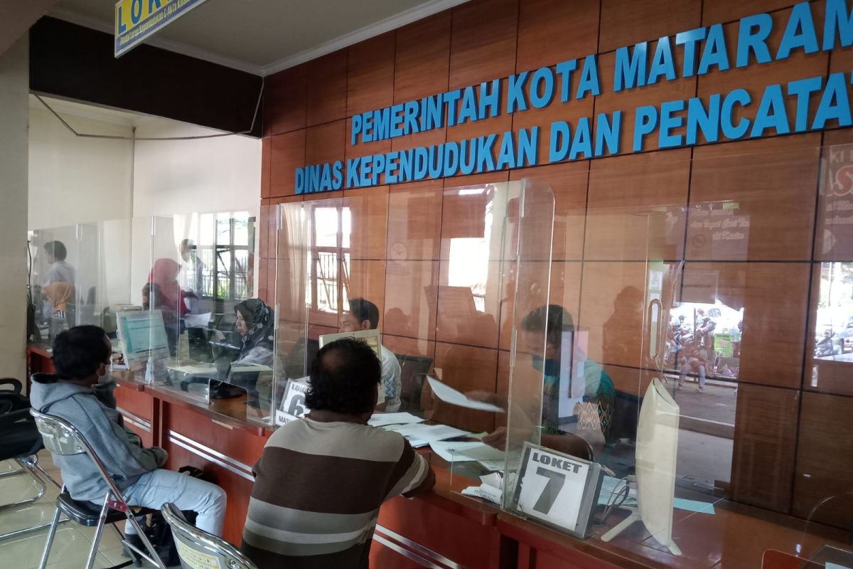 Dukcapil Mataram sasaran wajib KTP 2023 sebanyak 7.768 jiwa