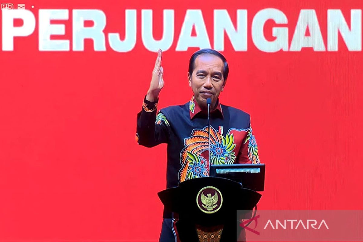Jokowi senang Megawati sebut capres PDIP dari kader sendiri