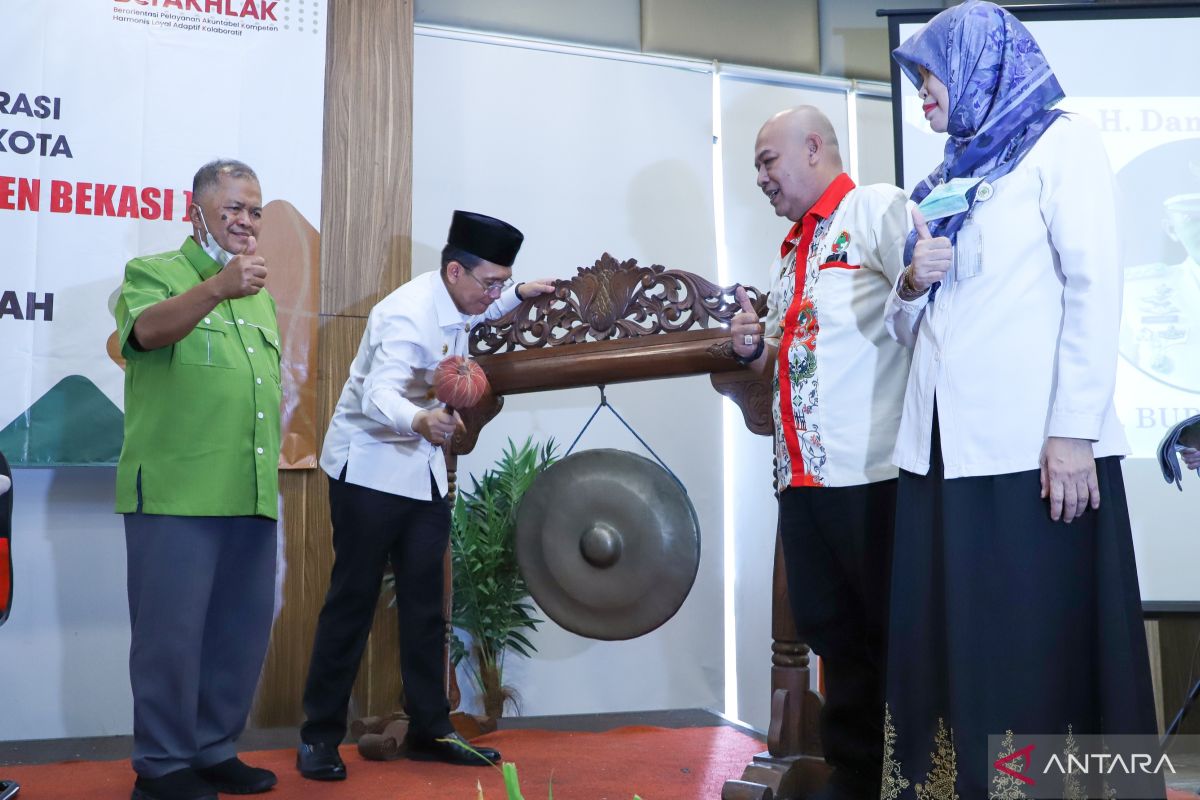 Pemkab Bekasi dorong perusahaan punya koperasi berbasis karyawan