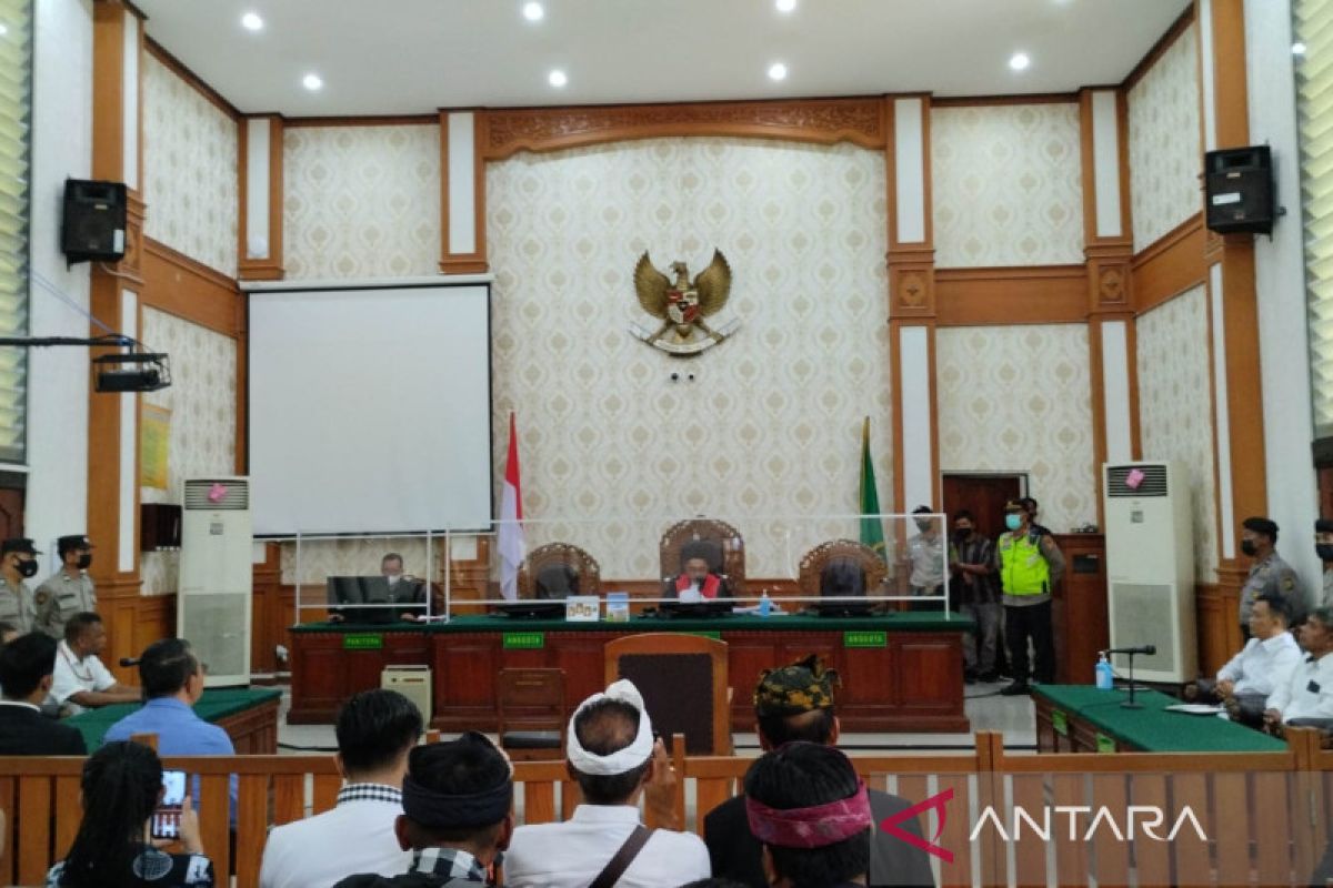 PN Denpasar tolak praperadilan SP3 anggota DPD Arya Wedakarna