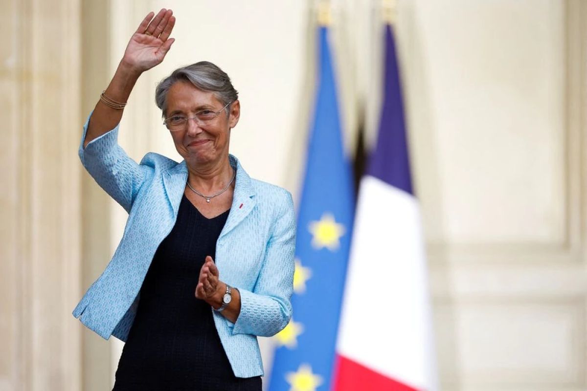 Pemerintah Prancis naikkan batas usia pensiun jadi 64 tahun