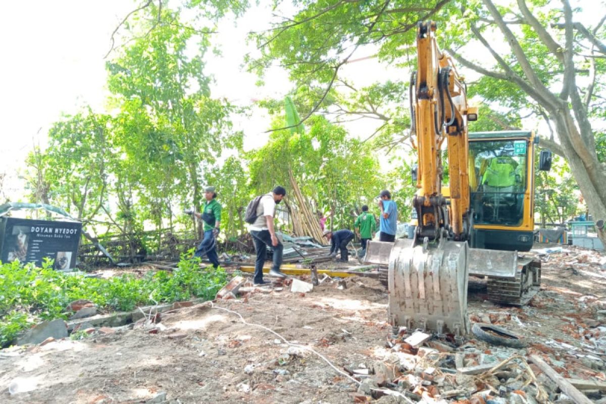 DLH Mataram menata ulang hutan kota di Taman Udayana