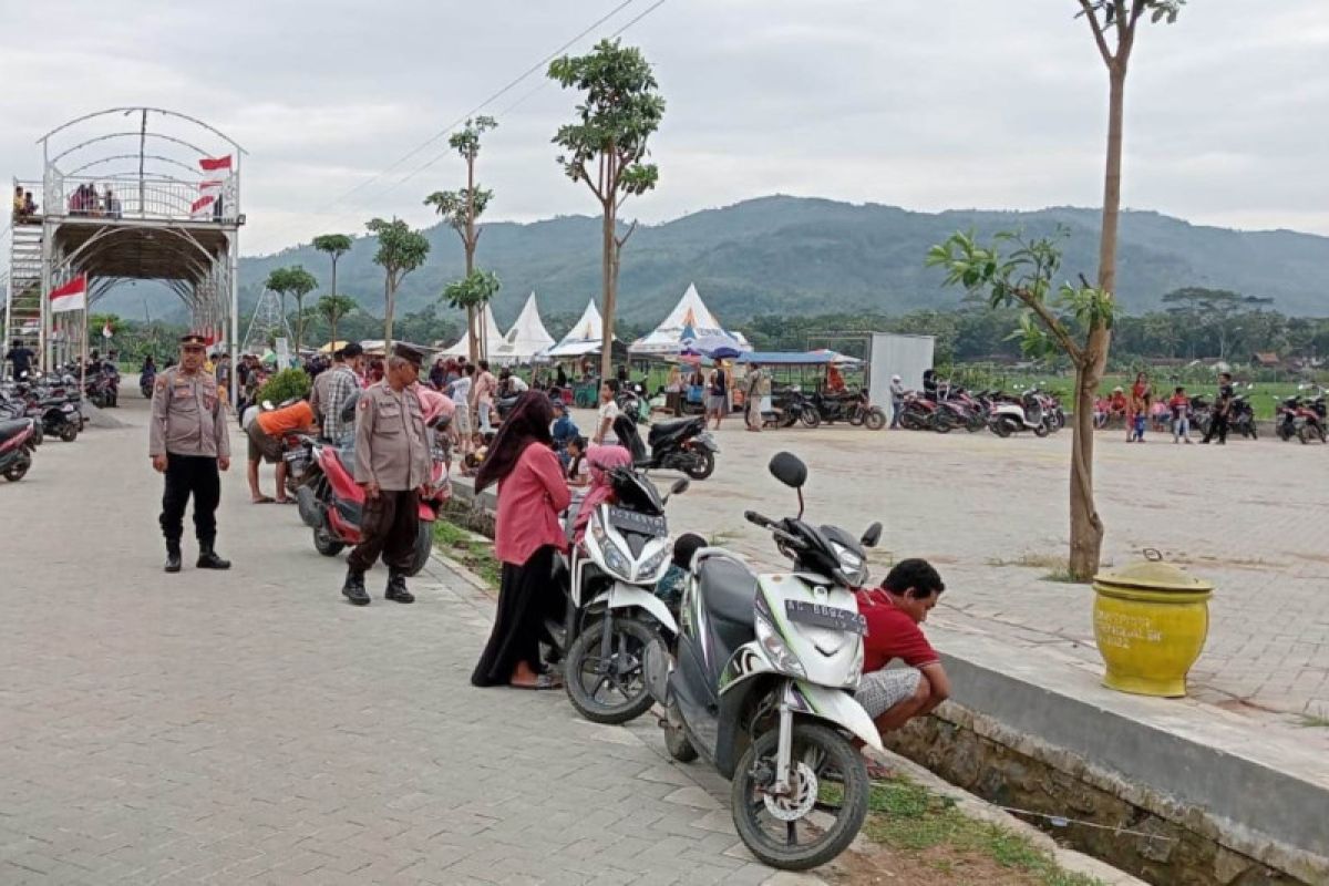 Polisi di Trenggalek dibekali keahlian sebagai pemandu wisata