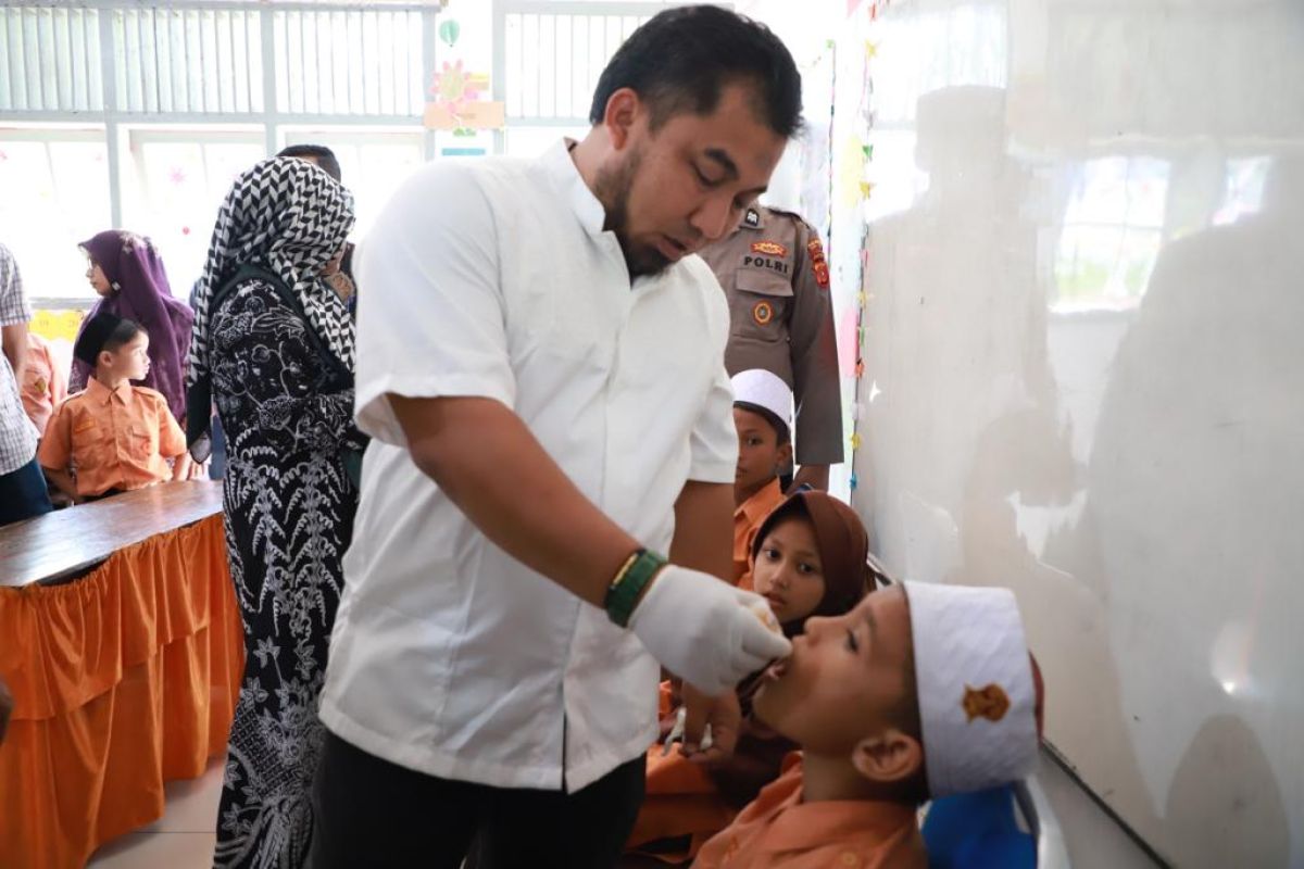 Pastikan semua terimunisasi polio, ini ajakan Pj Bupati Aceh Besar