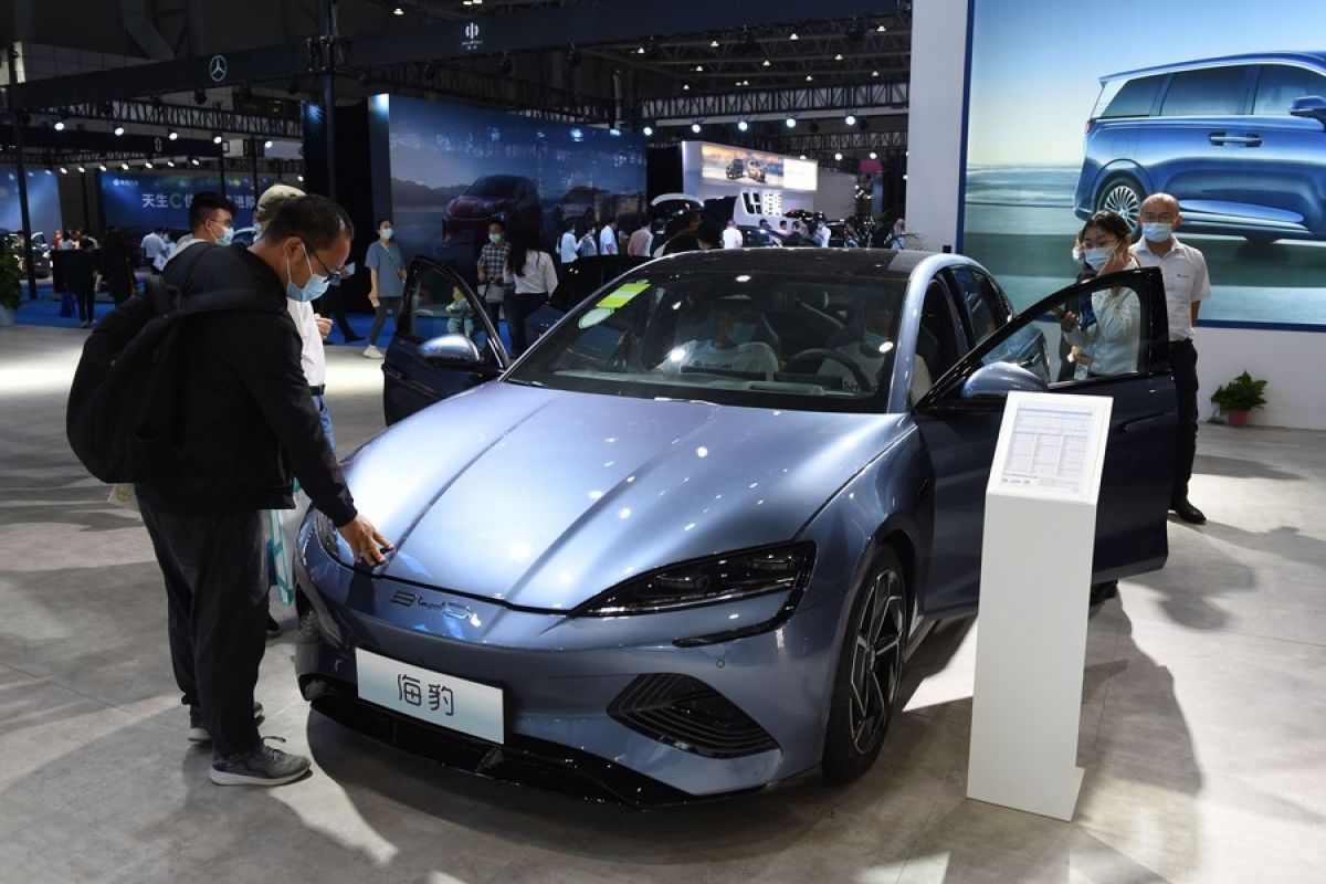 China tingkatkan pembebasan pajak dukung pembelian kendaraan listrik