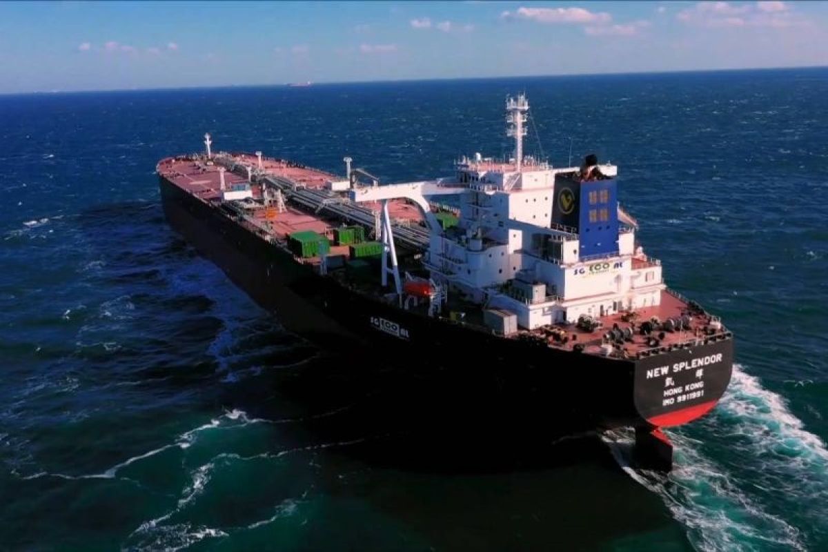 Kapal supertanker minyak mentah hemat energi dikirim ke China timur laut