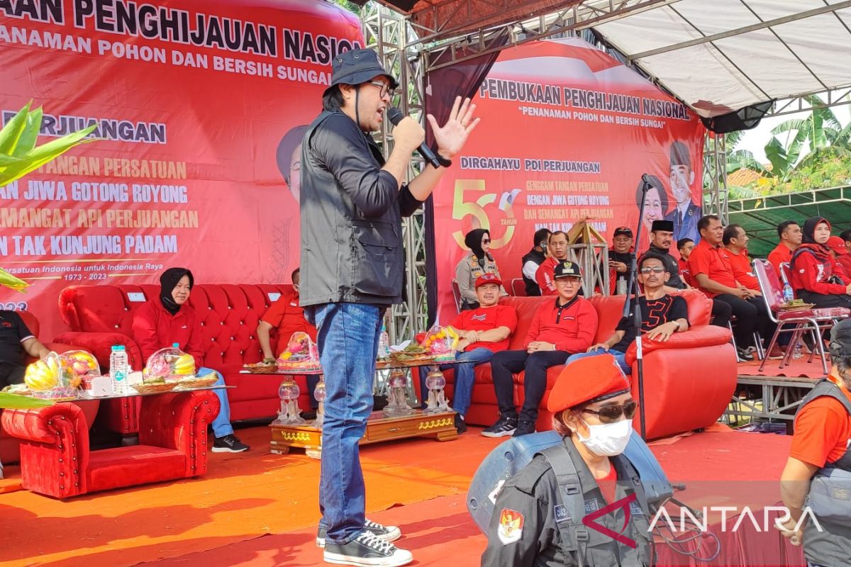 PDIP Jabar tanam 50 ribu pohon di 27 kabupaten/kota dalam rangka Penghijauan Nasional