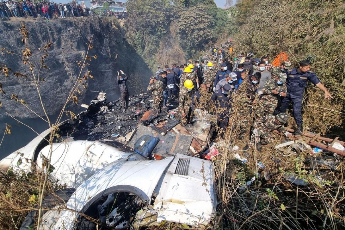 Kotak hitam pesawat yang jatuh di Nepal berhasil ditemukan