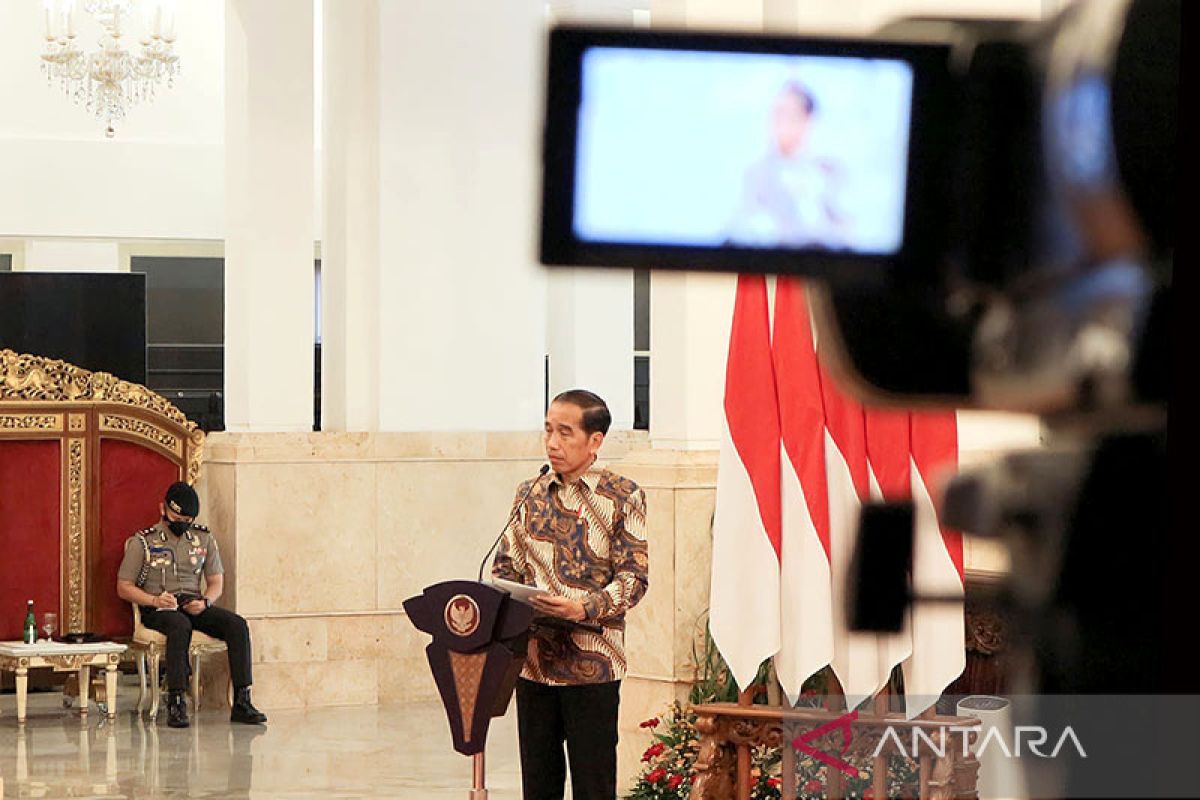 Presiden Jokowi minta para menteri cepat respon perubahan dunia