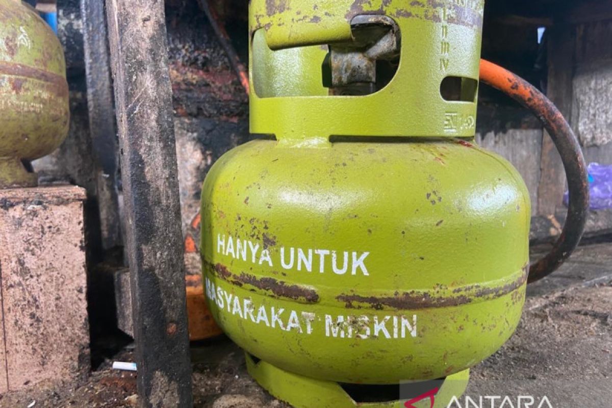 20 pangkalan gas elpiji 3 kg di Batam uji coba pembelian menggunakan KTP