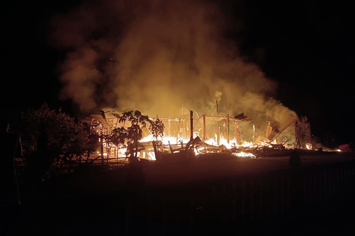 Rumah warga di Aceh Timur hangus terbakar