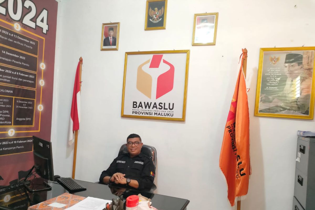 Bawaslu Maluku perboleh calon legislatif sosialisasi melalui Spanduk