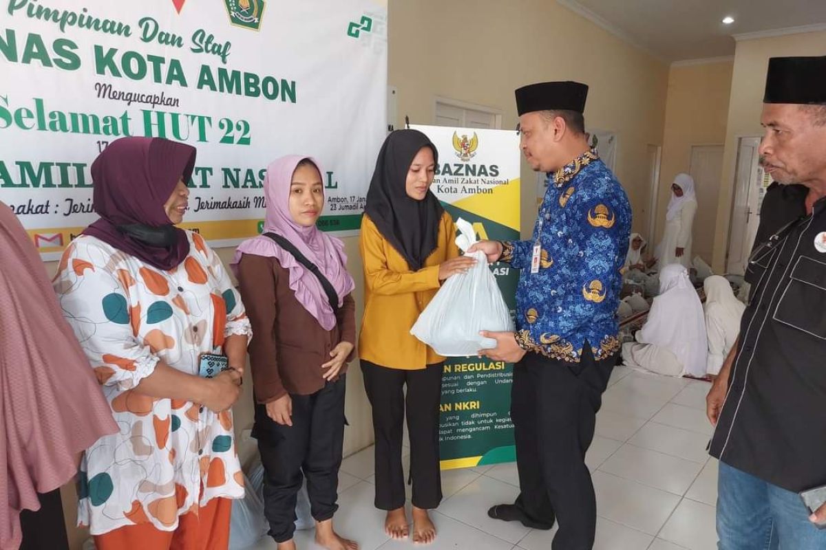 Pemkot Ambon  salurkan zakat ASN melalui Baznas