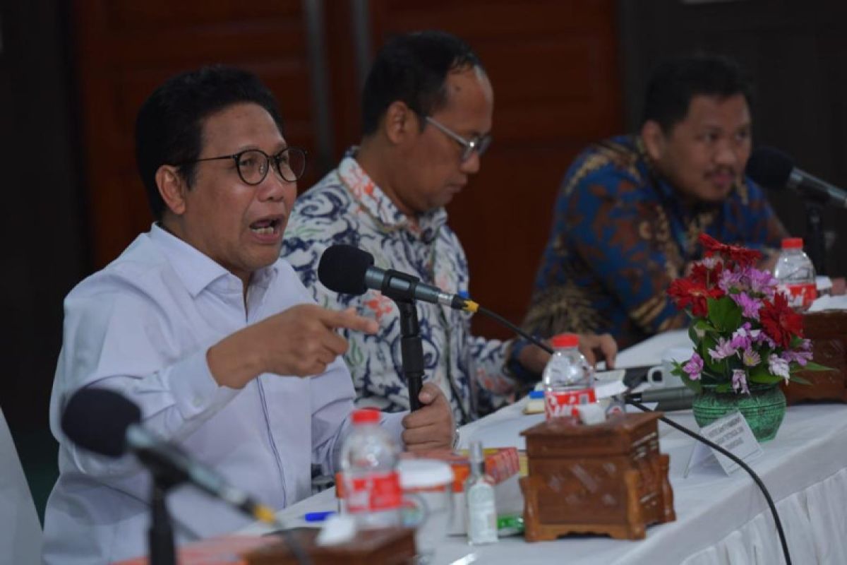 Kemendes PDTT siapkan kajian akademik penambahan masa jabatan Kades