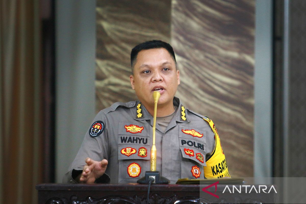 Dua polisi di Gorontalo dipecat karena mangkir dari tugas