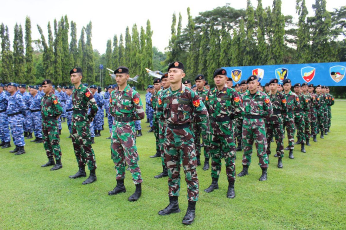 Panglima TNI sebut TNI harus terus berperan aktif sesuai undang-undang