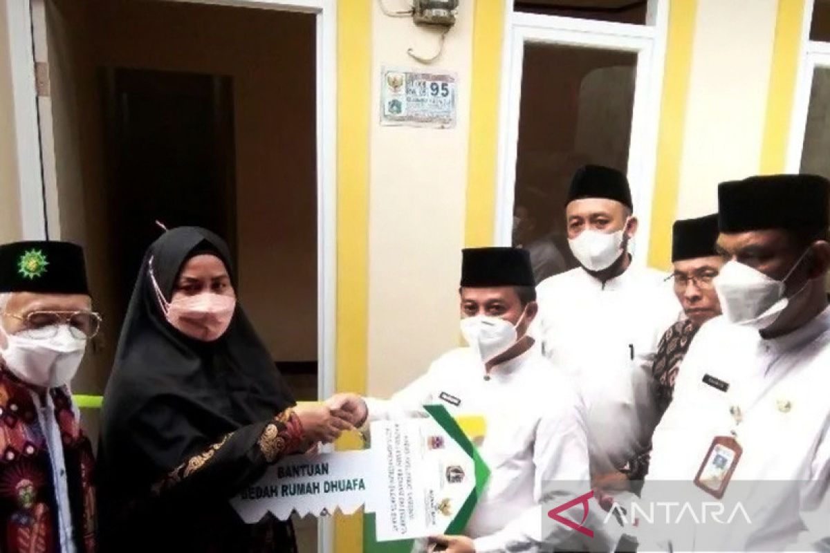 Jakarta Barat bedah 136 rumah tak layak selama 2022