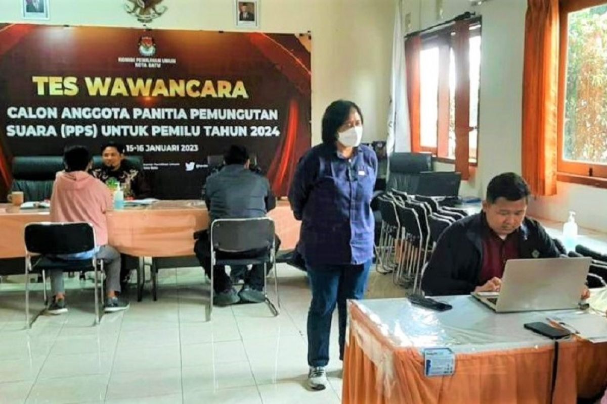 KPU Jatim monitoring tes wawancara PPS untuk Pemilu 2024