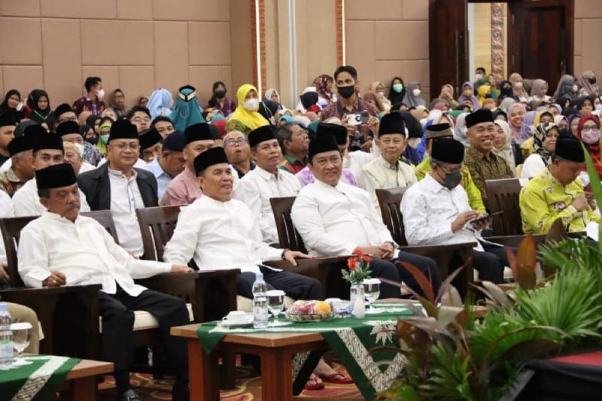 Agustiar Sabran apresiasi pencapaian Muhammadiyah dalam pengembangan SDM di Kalteng