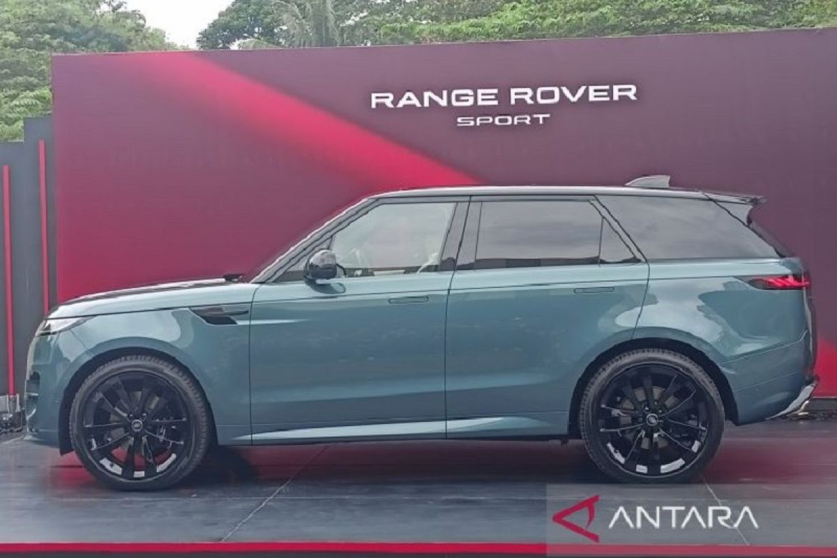 Range Rover Sport varian terbaru bermesin hybrid meluncur di Indonesia