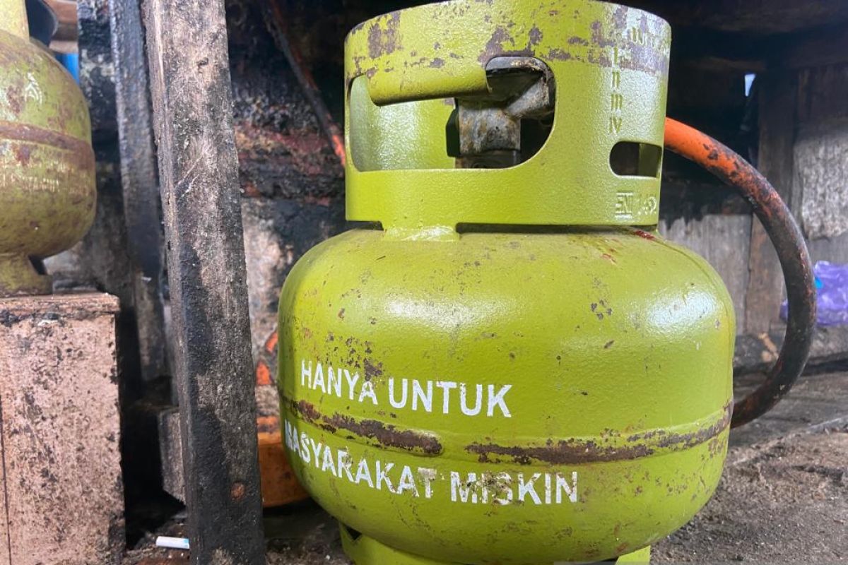 Beli gas LPG 3 kg pakai KTP, Pertamina pastikan NIK warga Batam aman