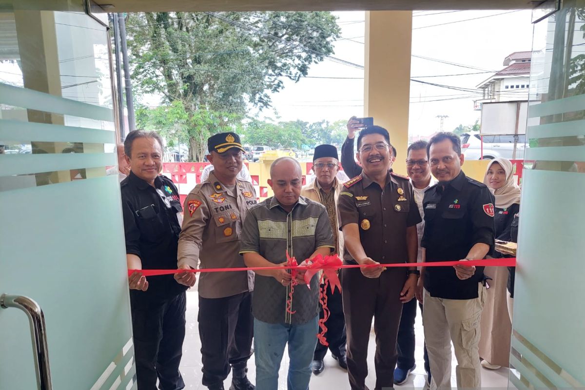 Wali Kota Pangkalpinang resmikan Gedung Public Safety Center 119