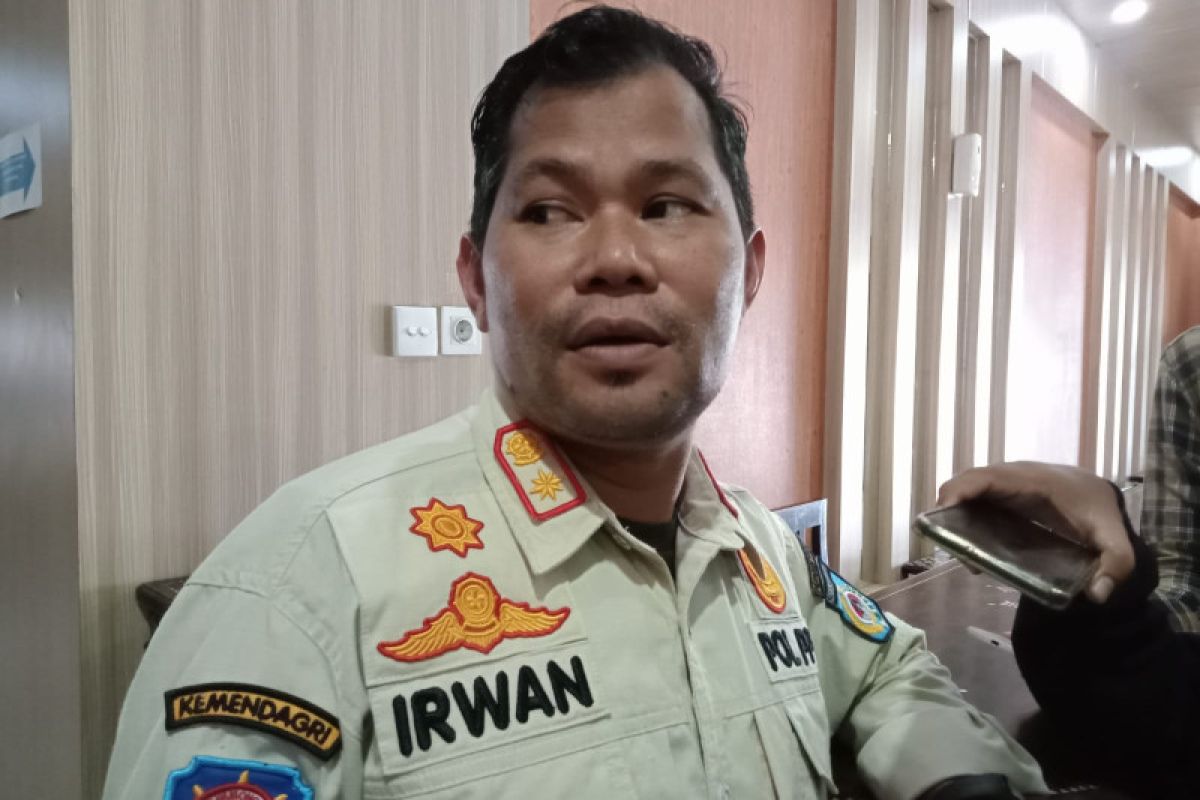 Patroli digelar di Mataram-NTB awasi pedagang jajanan "chiki ngebul"